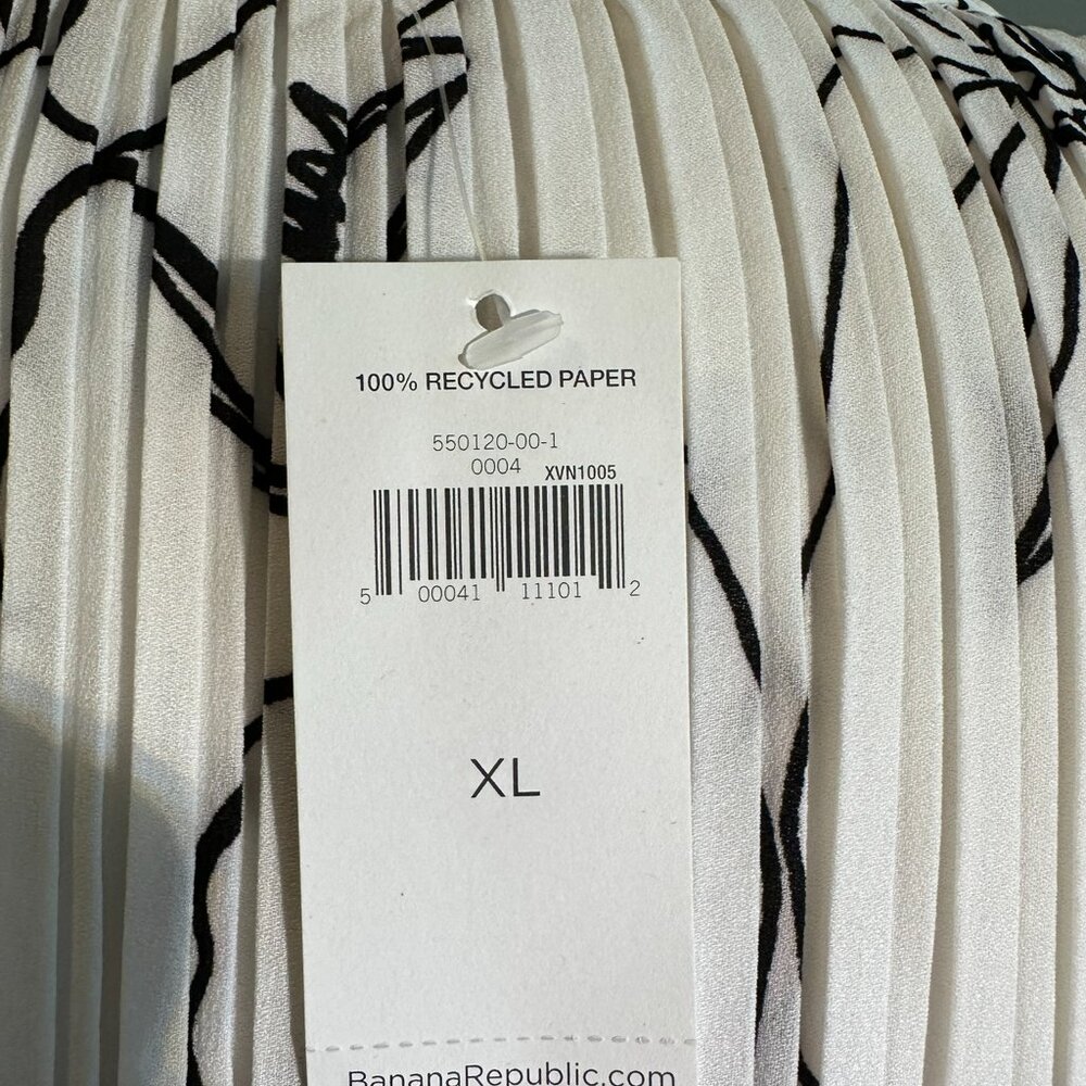NWT ~ Banana Republic Plisse Pleated Sleeveless Cropped Top - XL - Picture 6 of 6